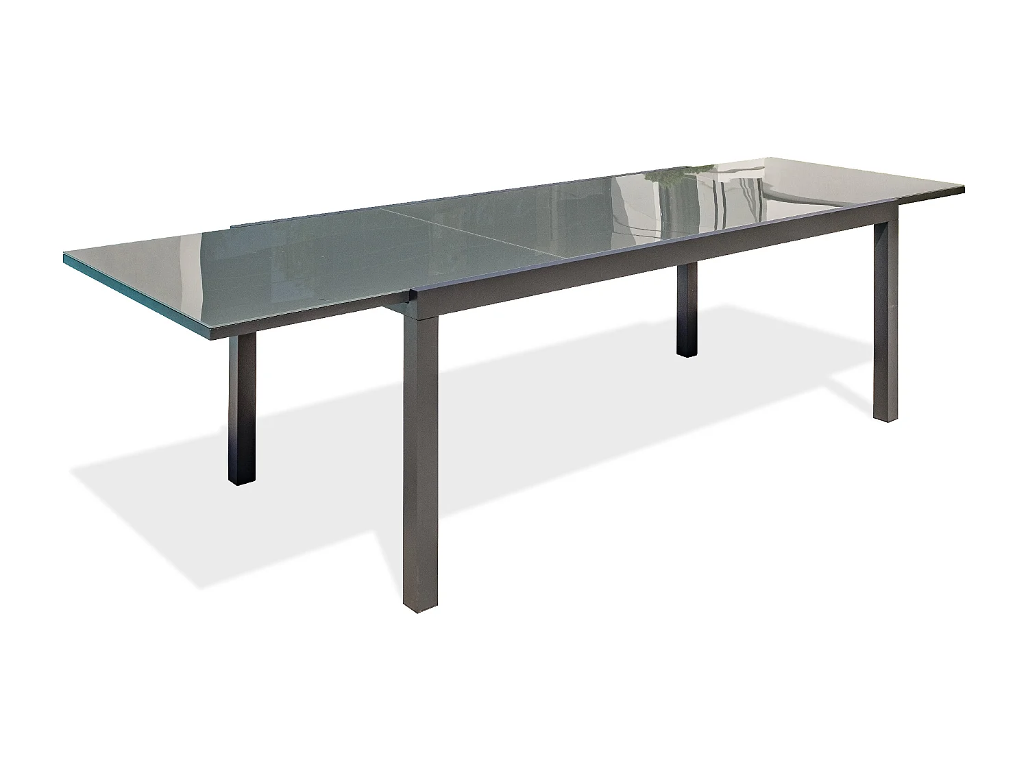 Table de jardin 12 places en aluminium et plateau verre