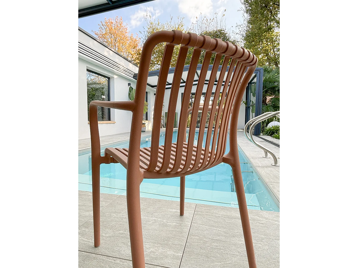 Sillón de jardín apilable de polipropileno