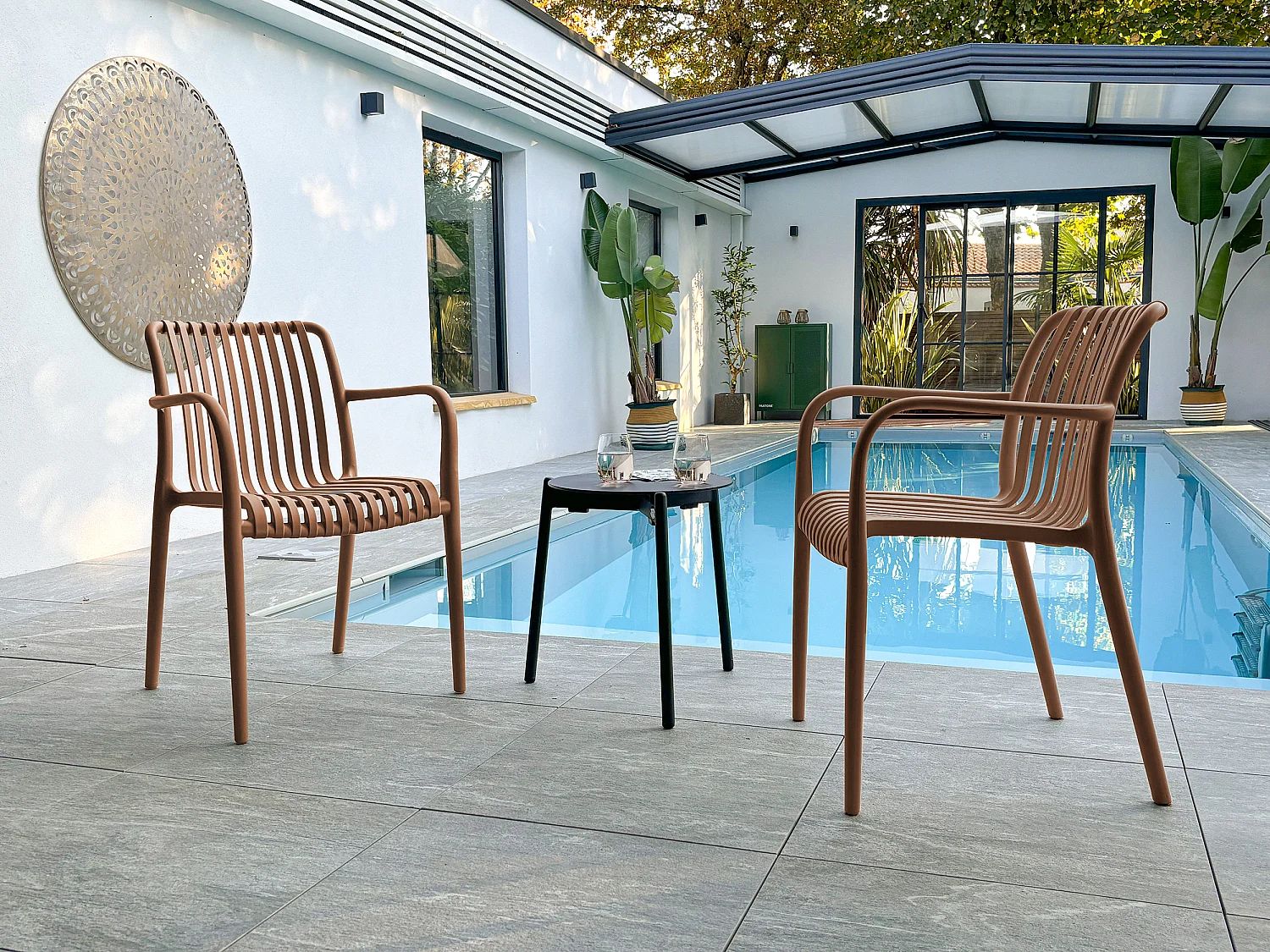 Sillón de jardín apilable de polipropileno