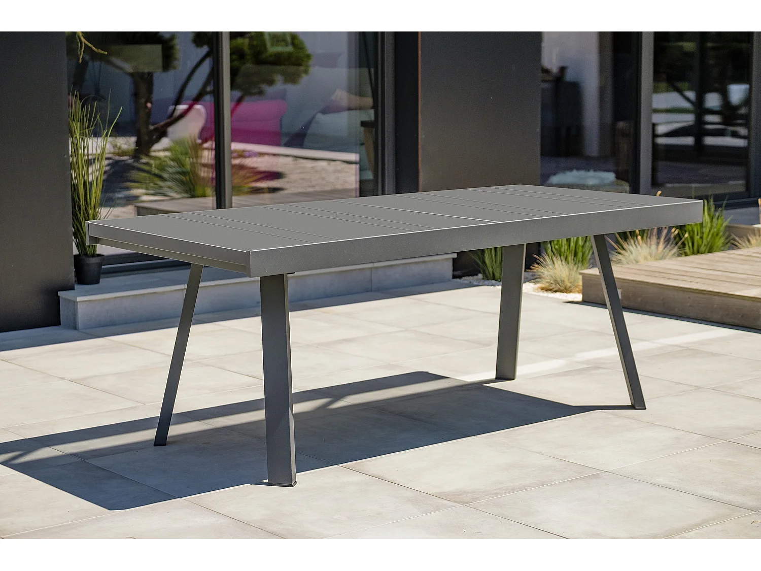 Table de jardin 12 places en aluminium - STOCKHOLM