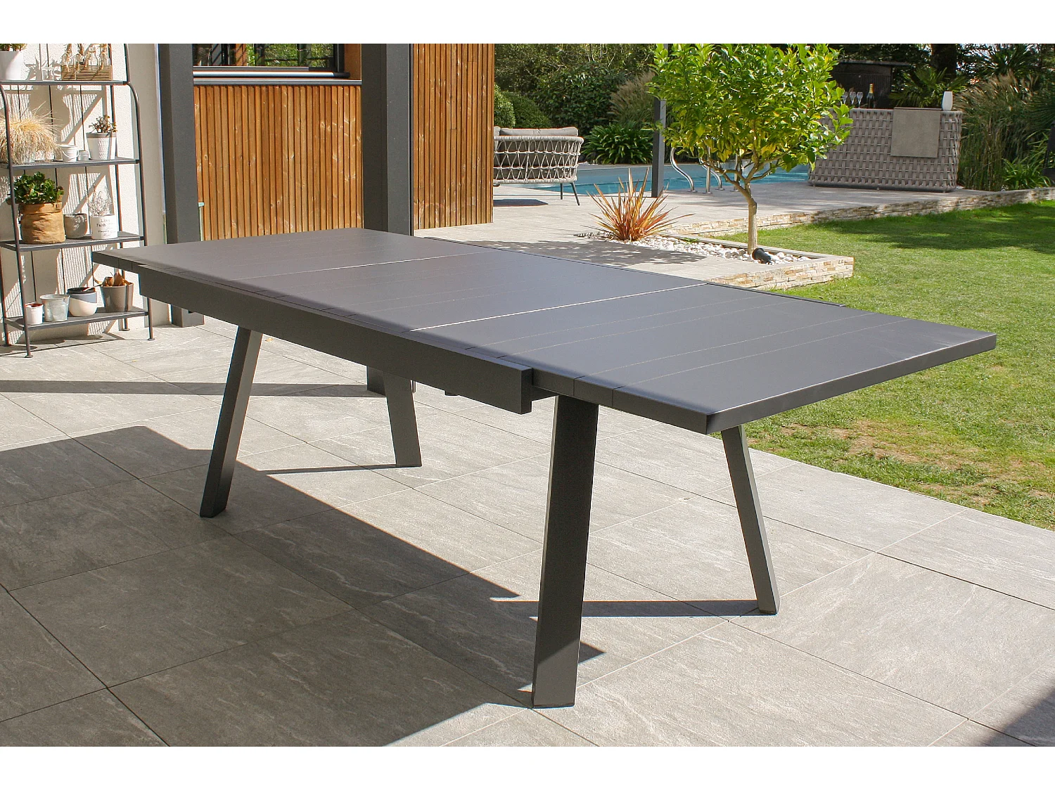 Table de jardin 12 places en aluminium - STOCKHOLM