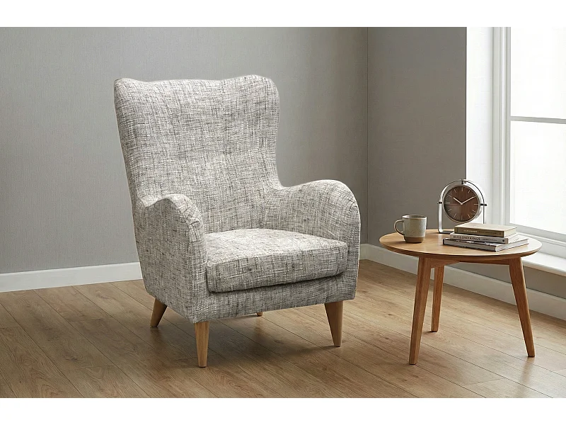 Elegante relaxfauteuil Roland met gevormde zitting en rugleuning.
