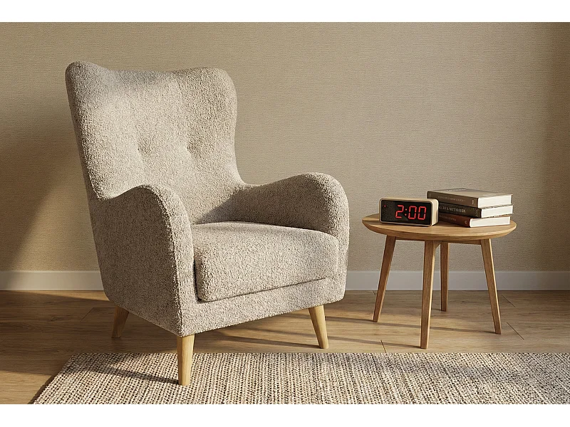 Elegante relaxfauteuil Roland met gevormde zitting en rugleuning.