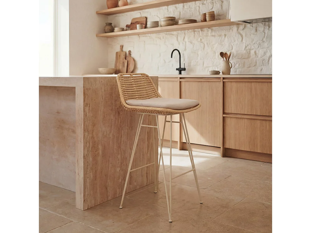 Capurgana - Lot de 2 chaises de bar design en rotin pieds beige H67cm - Naturel