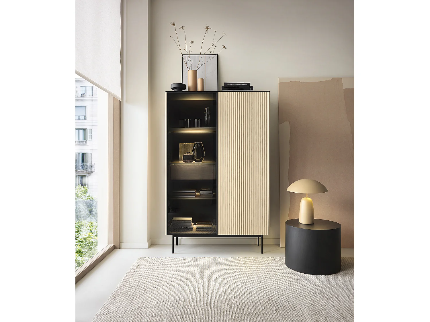 Vitrine, Eiche Vicenza, 107 x 163 x 39 cm