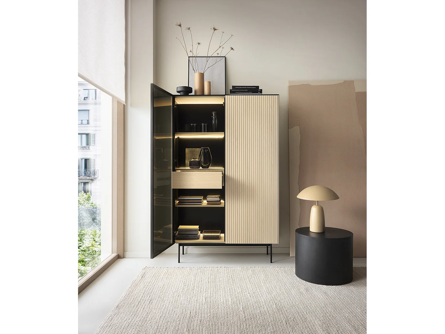 Vitrine, Eiche Vicenza, 107 x 163 x 39 cm