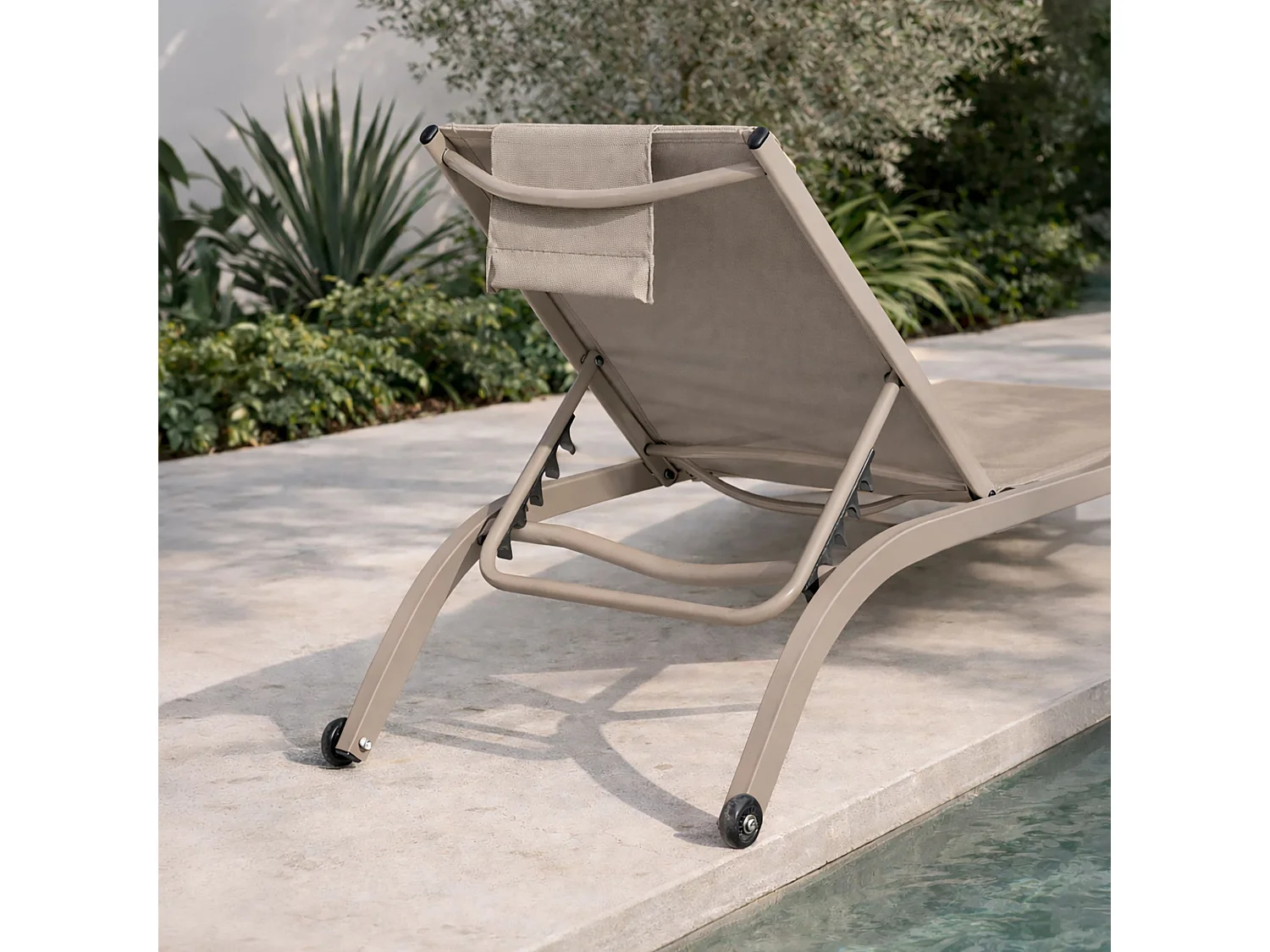 Now's Home - Lot 2 Chaises Longue En Acier Et Textilène Taupe Napoli