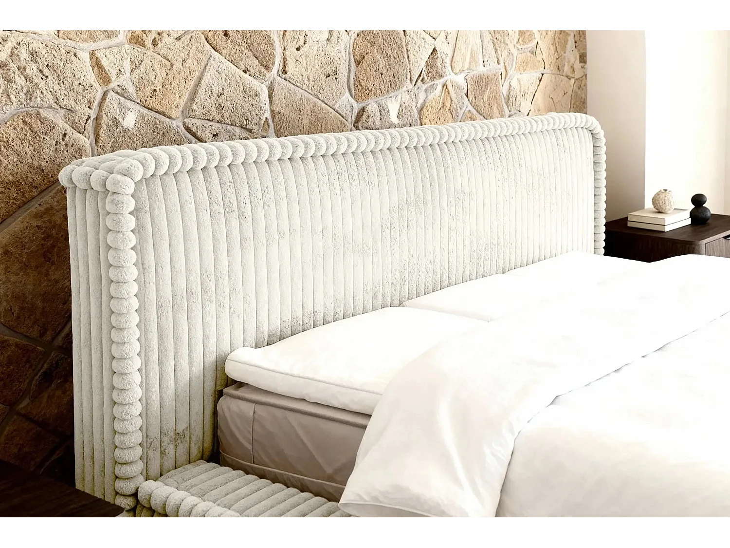 CAPUCINE - Lit coffre velours côtelé 180x200cm - Blanc