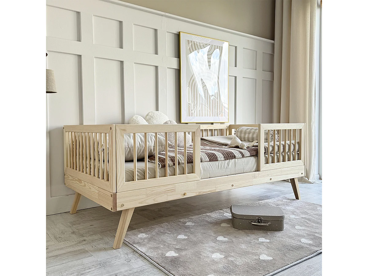 Bed 90x200 met hoge spijlen en bodem inclusief poten 20 cm Maylis Bois