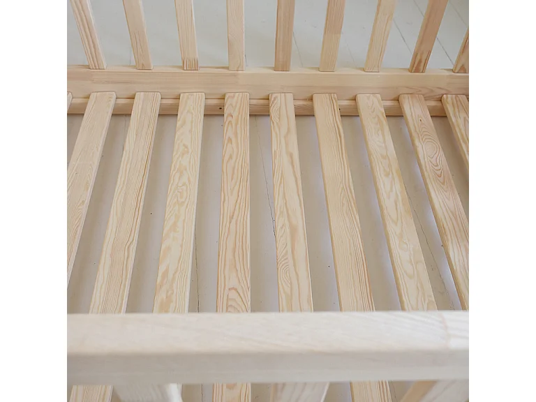 Lit au sol 120x200 entrée droite barrière et sommier inclus Bambino Bois