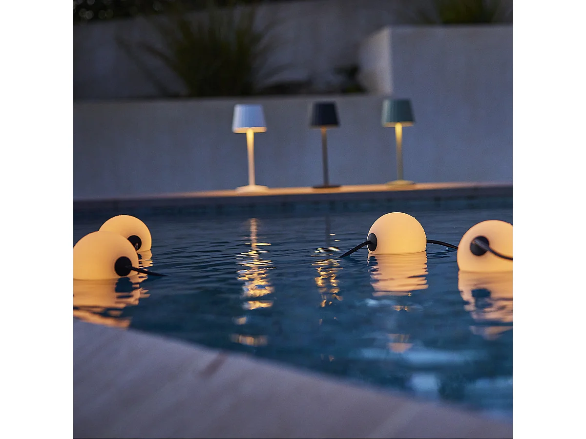 Guirlande connectable BOLLY LIGHT 12 boules 11M