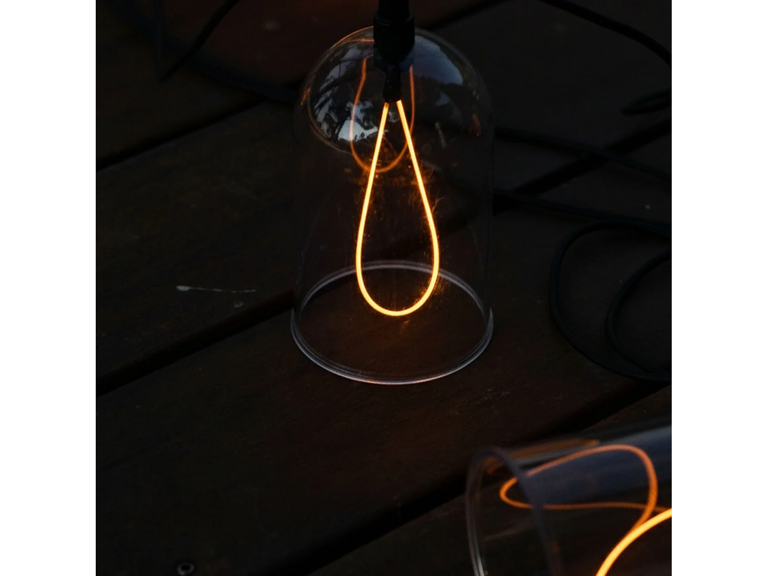 Guirlande filament GLOW LIGHT 8 cloches 15M