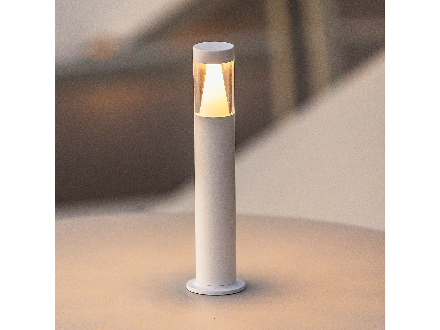 4 mini Lampes de table sans fil STICK Blanc H19cm + base de chargement