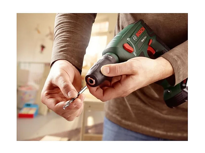 Akku-Bohrhammer Bosch Uneo Maxx 3-in-1 18V 2,5Ah 550W SDS-Quick + Schnellspannbohrfutter
