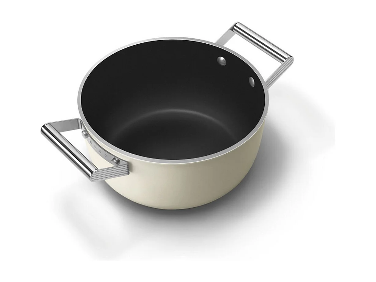 Smeg Faitout crème mat 24cm + couvercle - CSF2412CRM