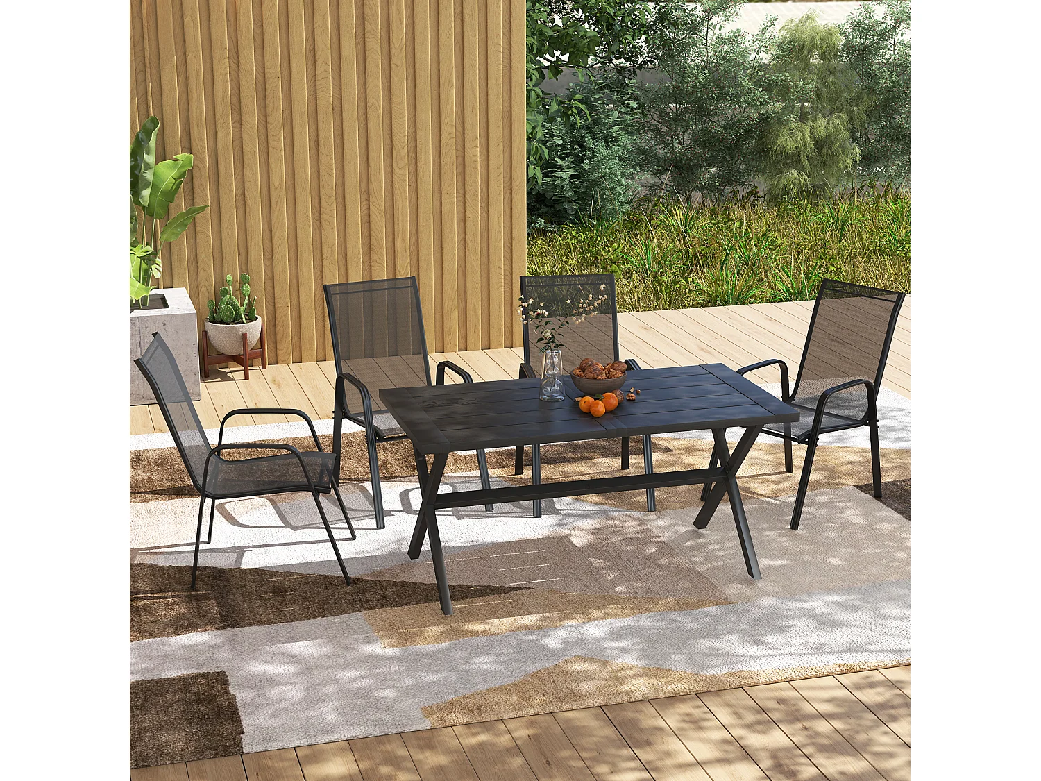 Set 4 sedie da giardino impilabili con braccioli in metallo nero