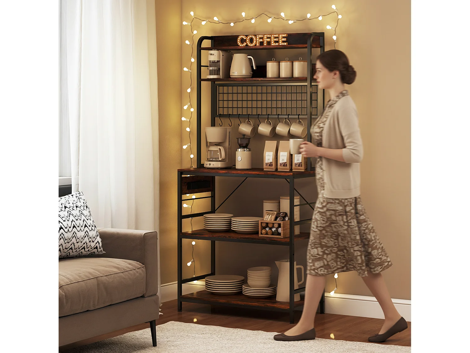 Scaffale da cucina con punto di ricarica, 5 ripiani e 10 ganci marrone