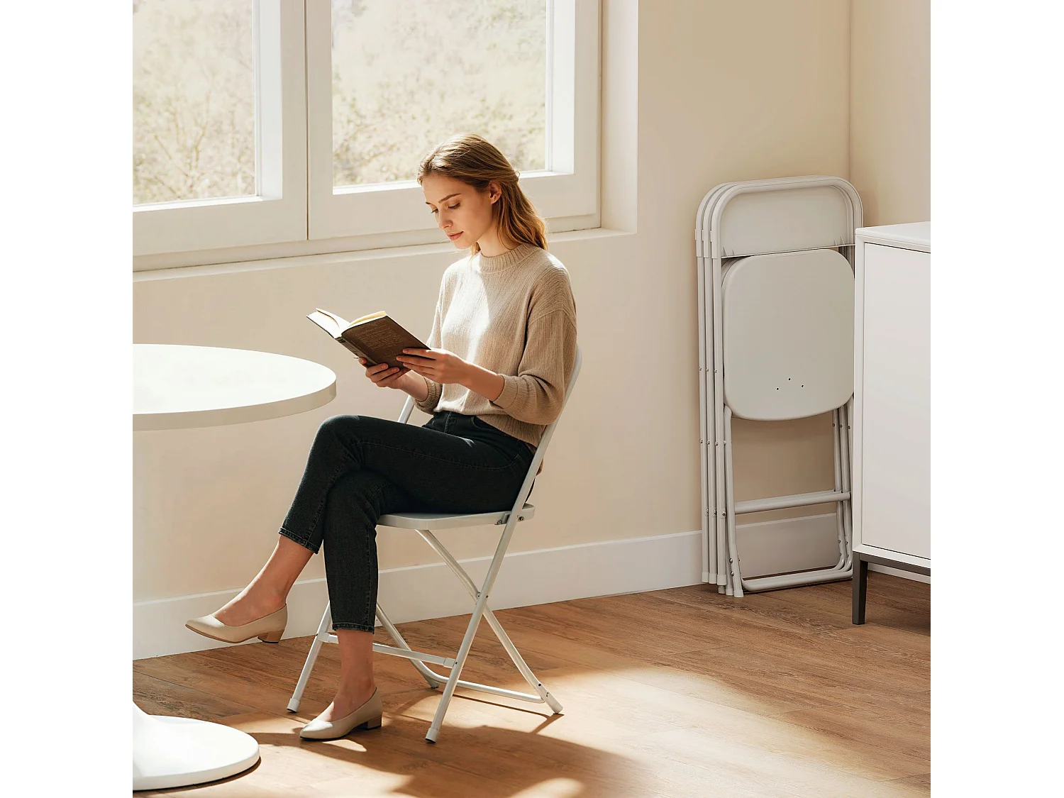 Set 4 sedie pieghevoli con fori di drenaggio 45x49x79.5 cm bianco