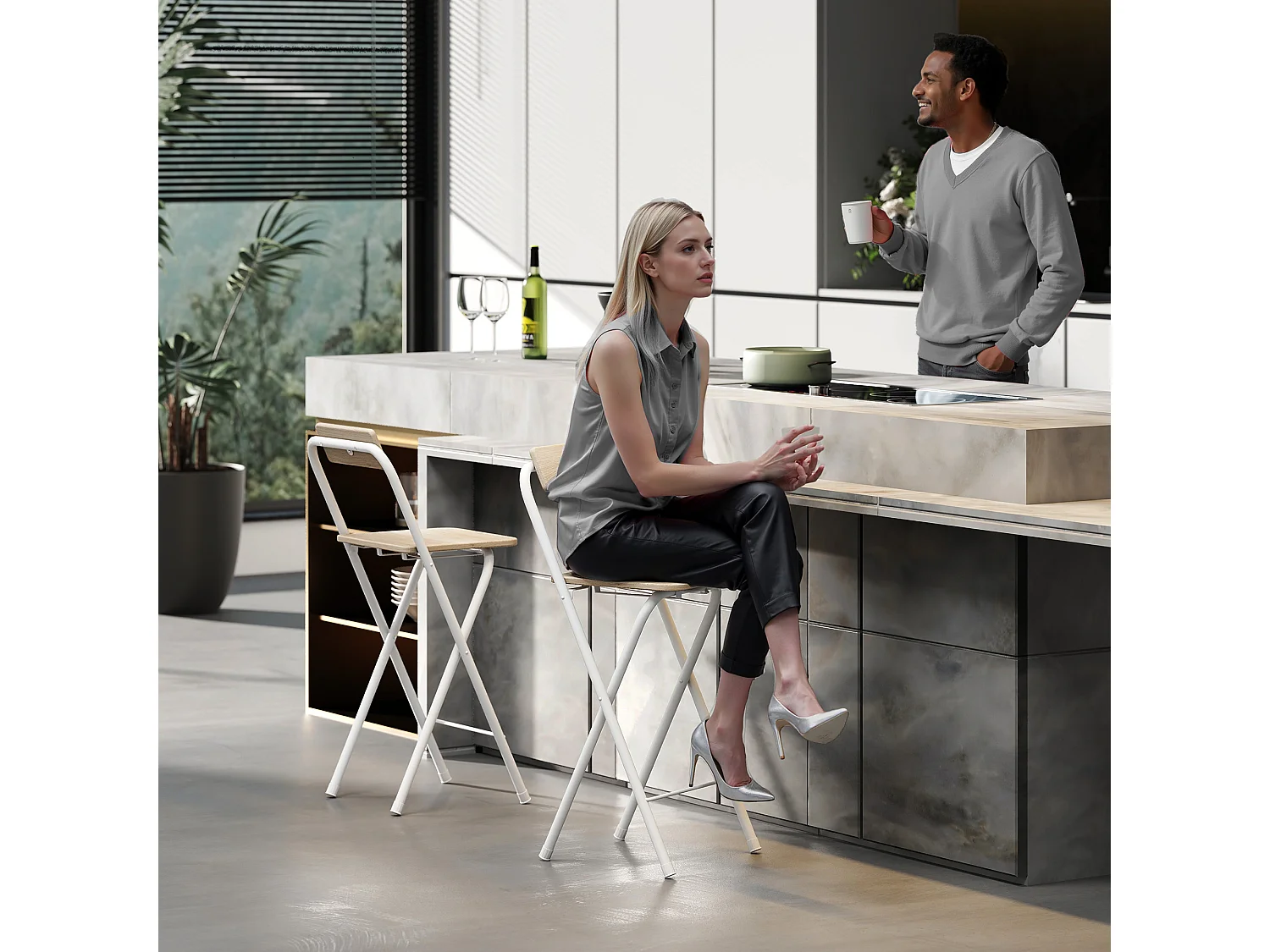 Set 2 sgabelli da bar pieghevoli con poggiapiedi colore legno