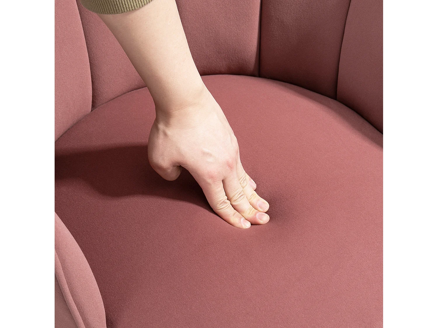 Poltrona in velluto schienale a conchiglia 66x66x78.5cmrosa