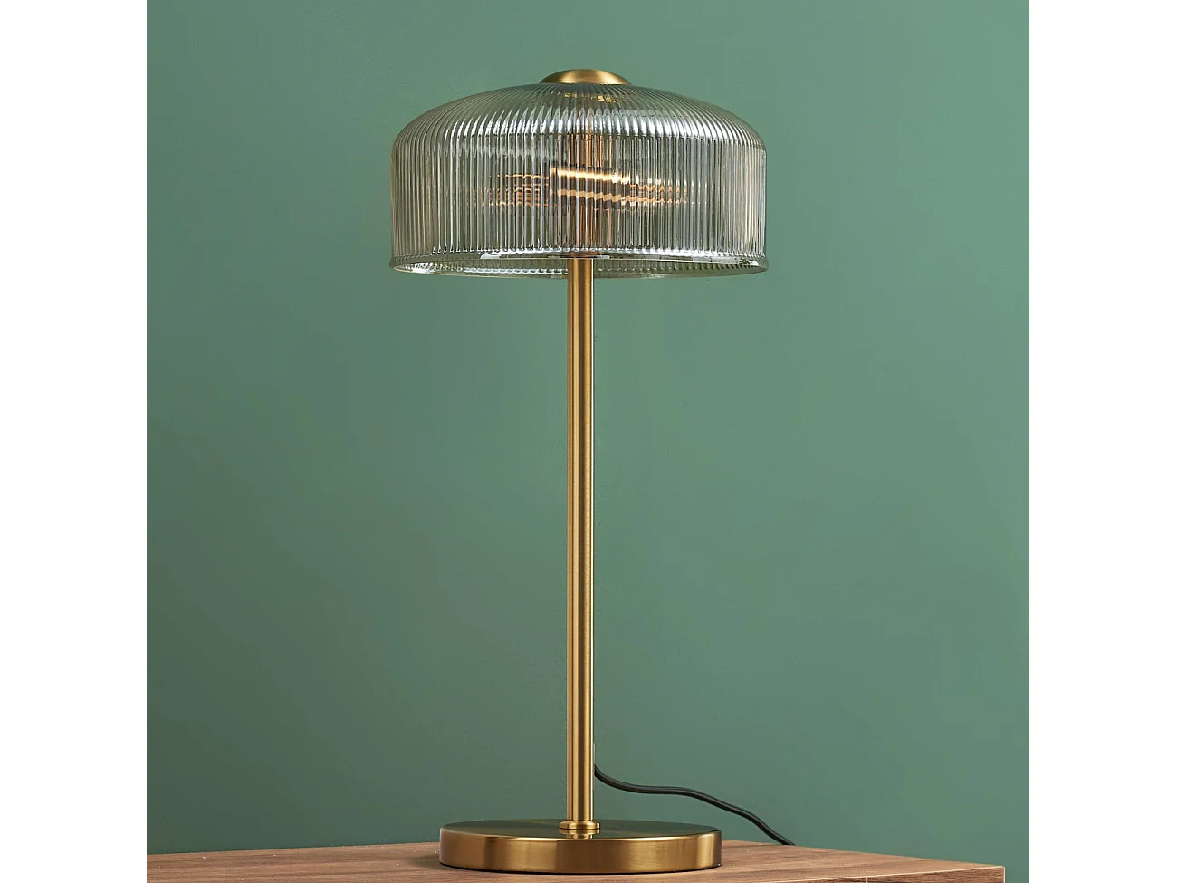 Lampe à poser vintage laiton et verre ambré strié - Auréline