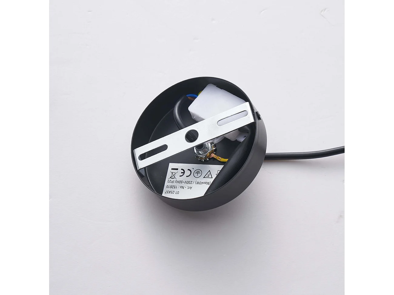 Suspension moderne finition beige effet pierre naturelle - Lioren