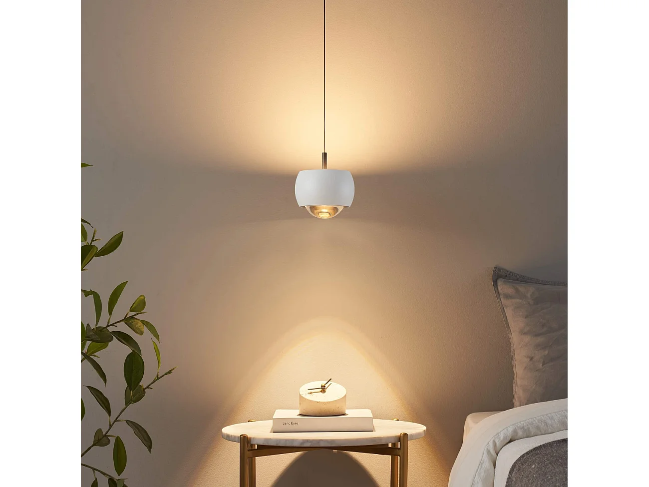 Petite suspension minimaliste blanche dimmable câble ajustable  - Finn