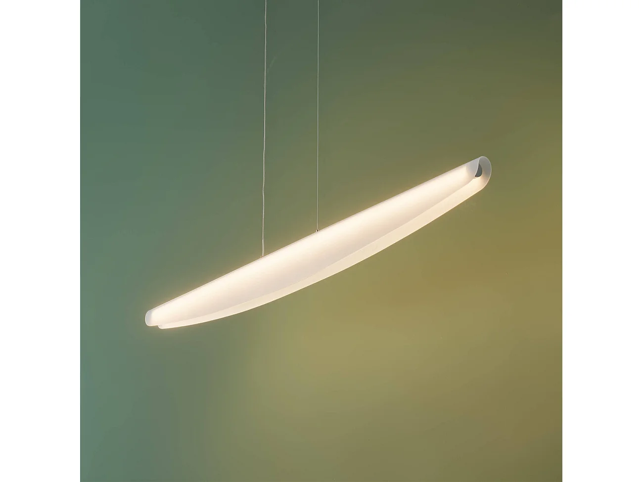 Grande suspension galbée à LED dimmable - Auren