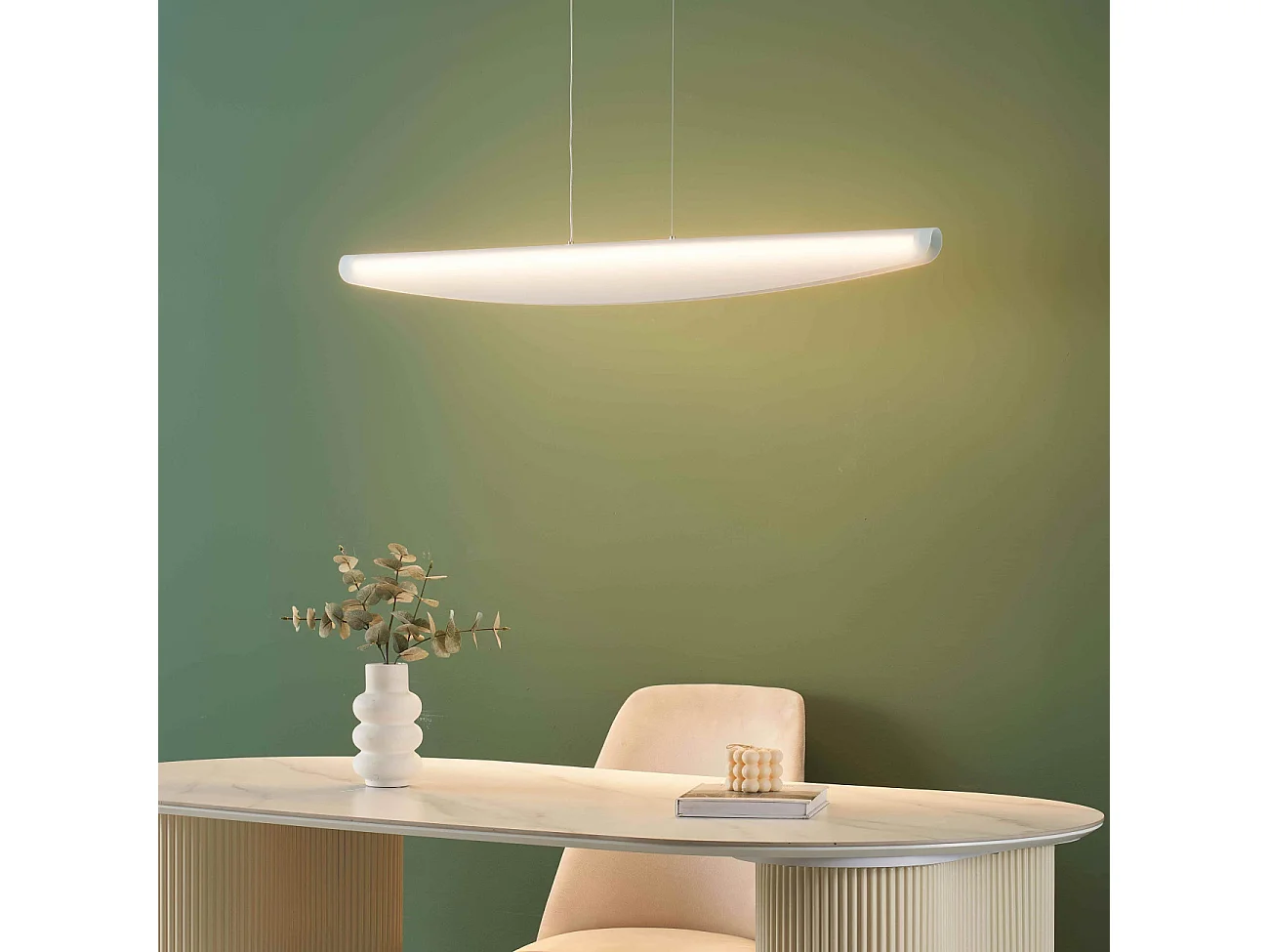 Grande suspension galbée à LED dimmable - Auren