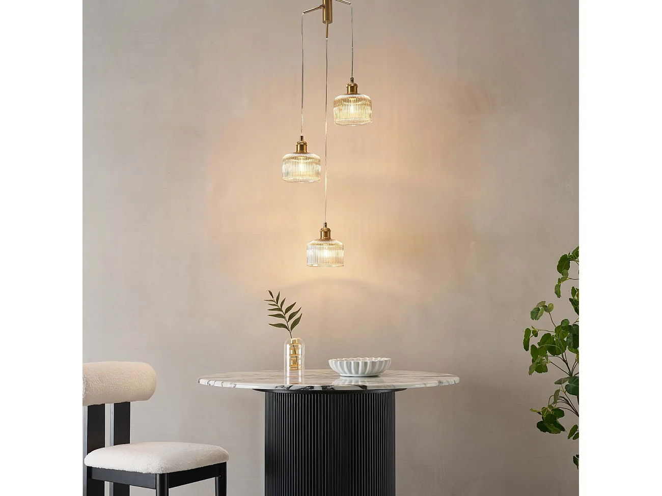 Suspension triple vintage laiton verres ambrés striés - Auréline