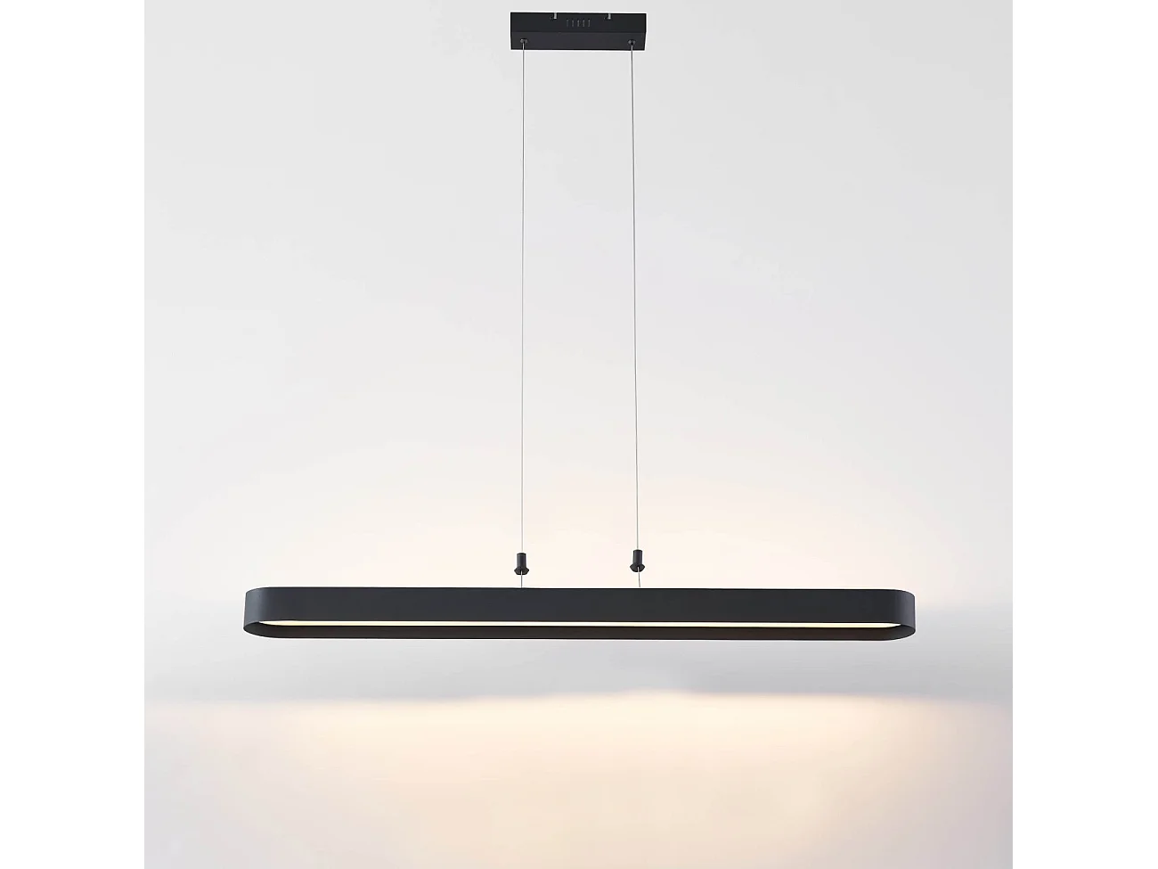 Suspension ovale noire 115 cm éclairage LED dimmable - Oswin