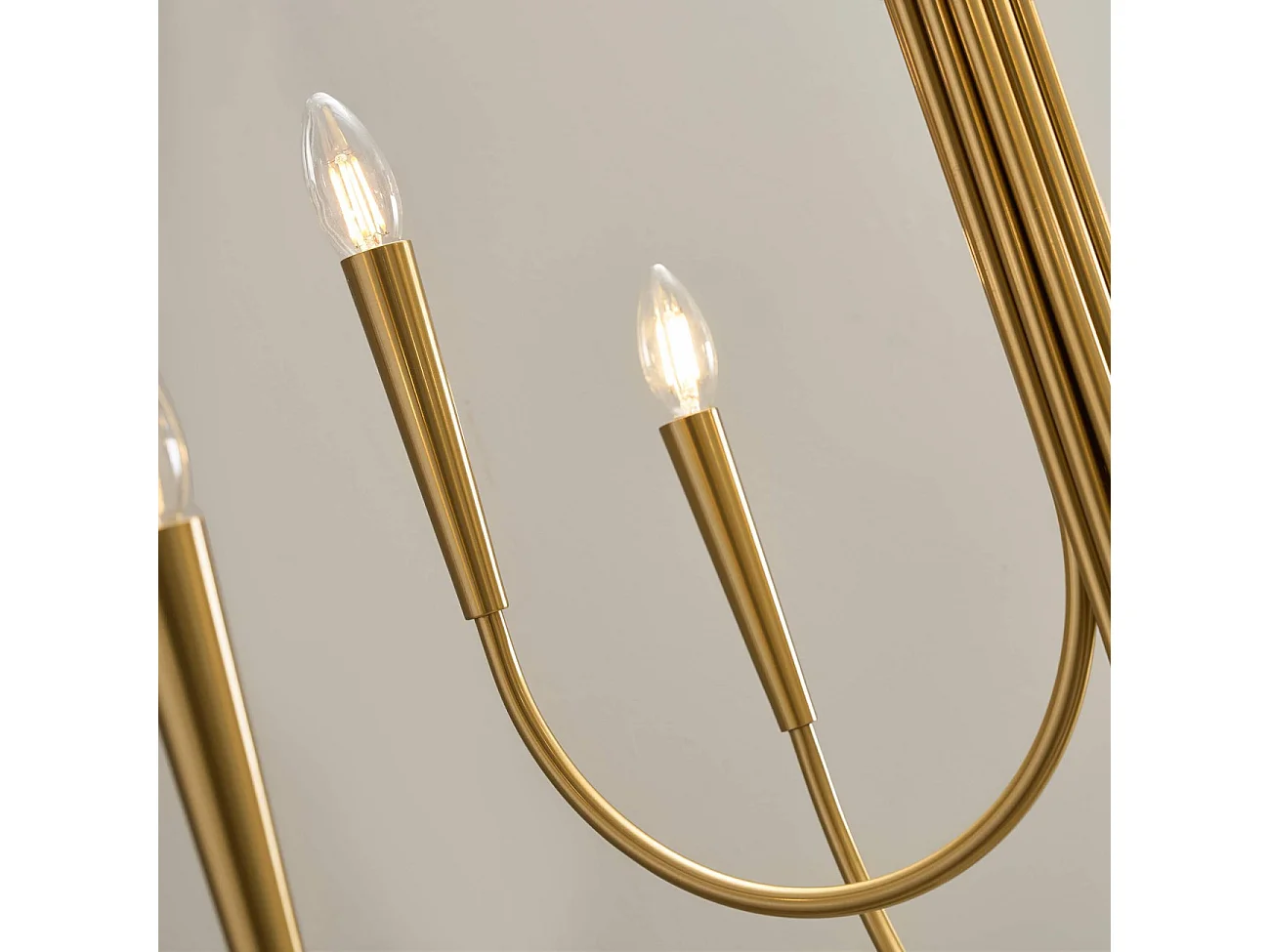 Lustre à bras multiples laiton style chandelier moderne 80 cm - Kaelisma