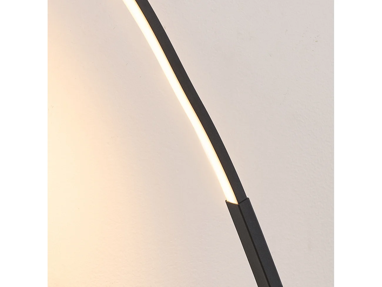 Grand lampadaire courbé LED dimmable noir 184 cm - Thalia