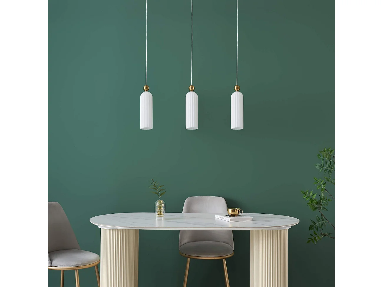 Suspension dorée verre opal et cannelé  - Leonora