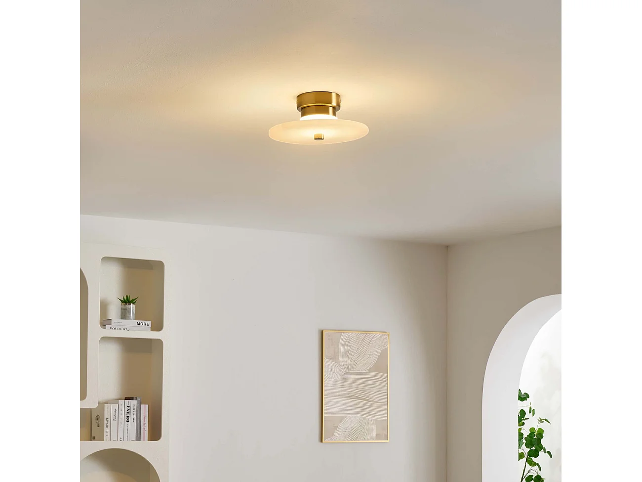 Petit spot ou applique ronde en marbre blanc avec détail doré - Lilasea