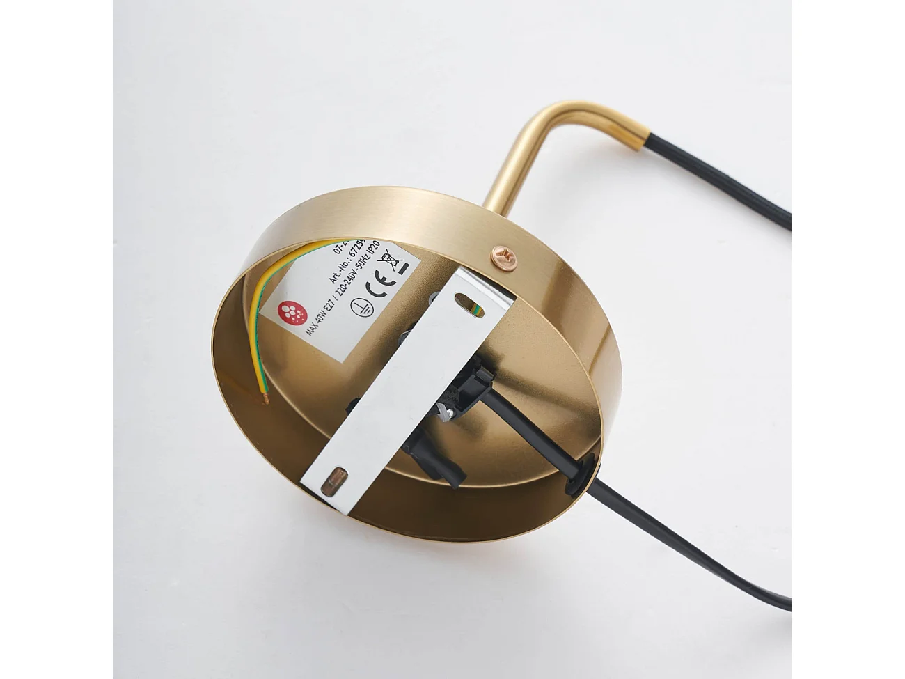 Applique laiton verre blanc avec câble et interrupteur - Robyn