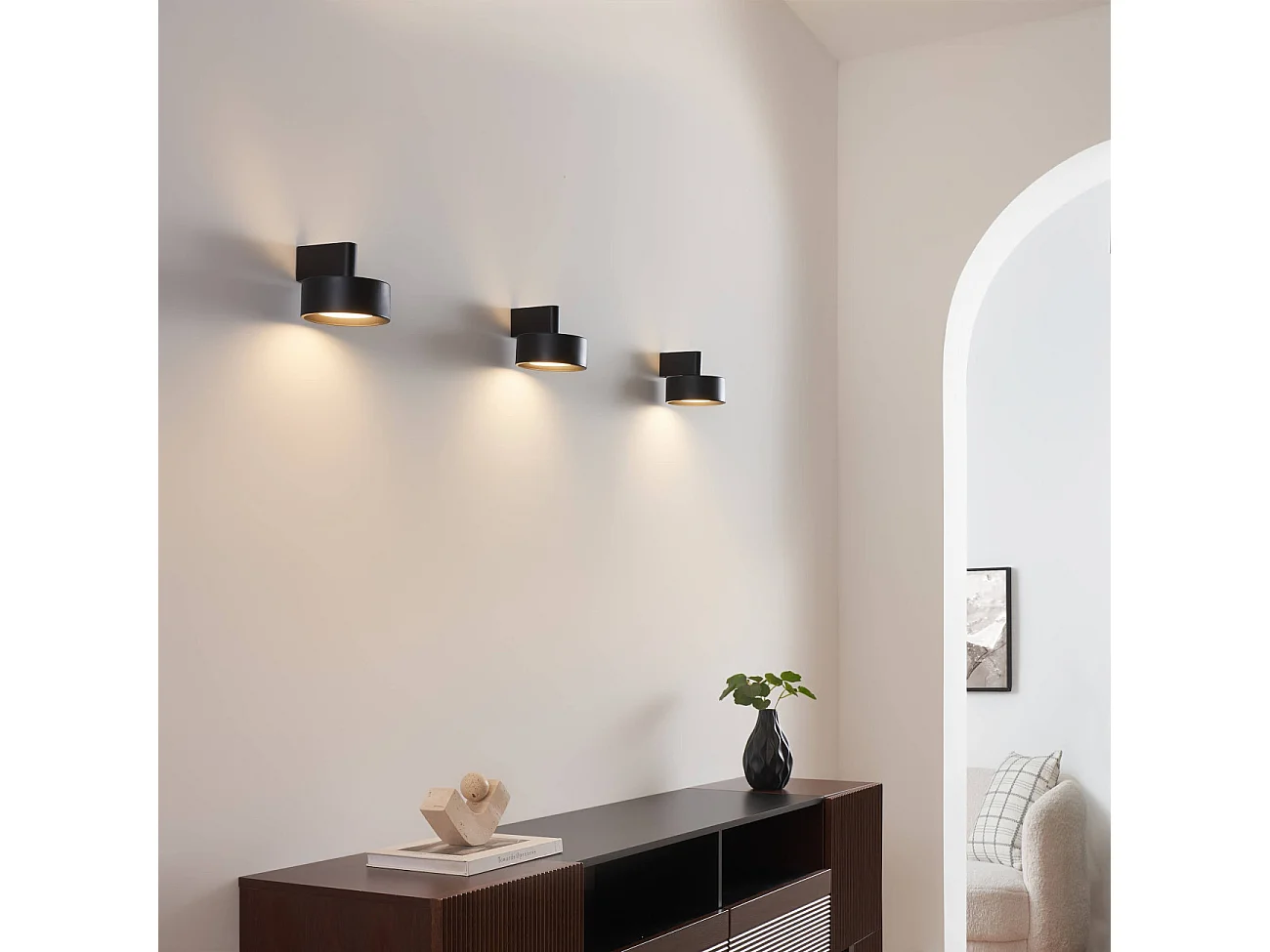 Applique murale noire en métal avec tête ronde LED - Prins