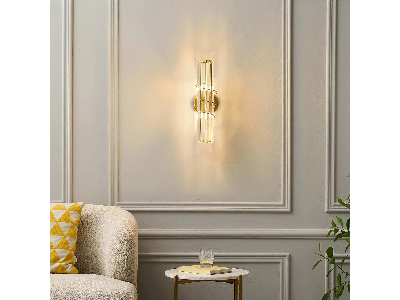 Applique dorée verre transparent et ornement en spirale - Daryna