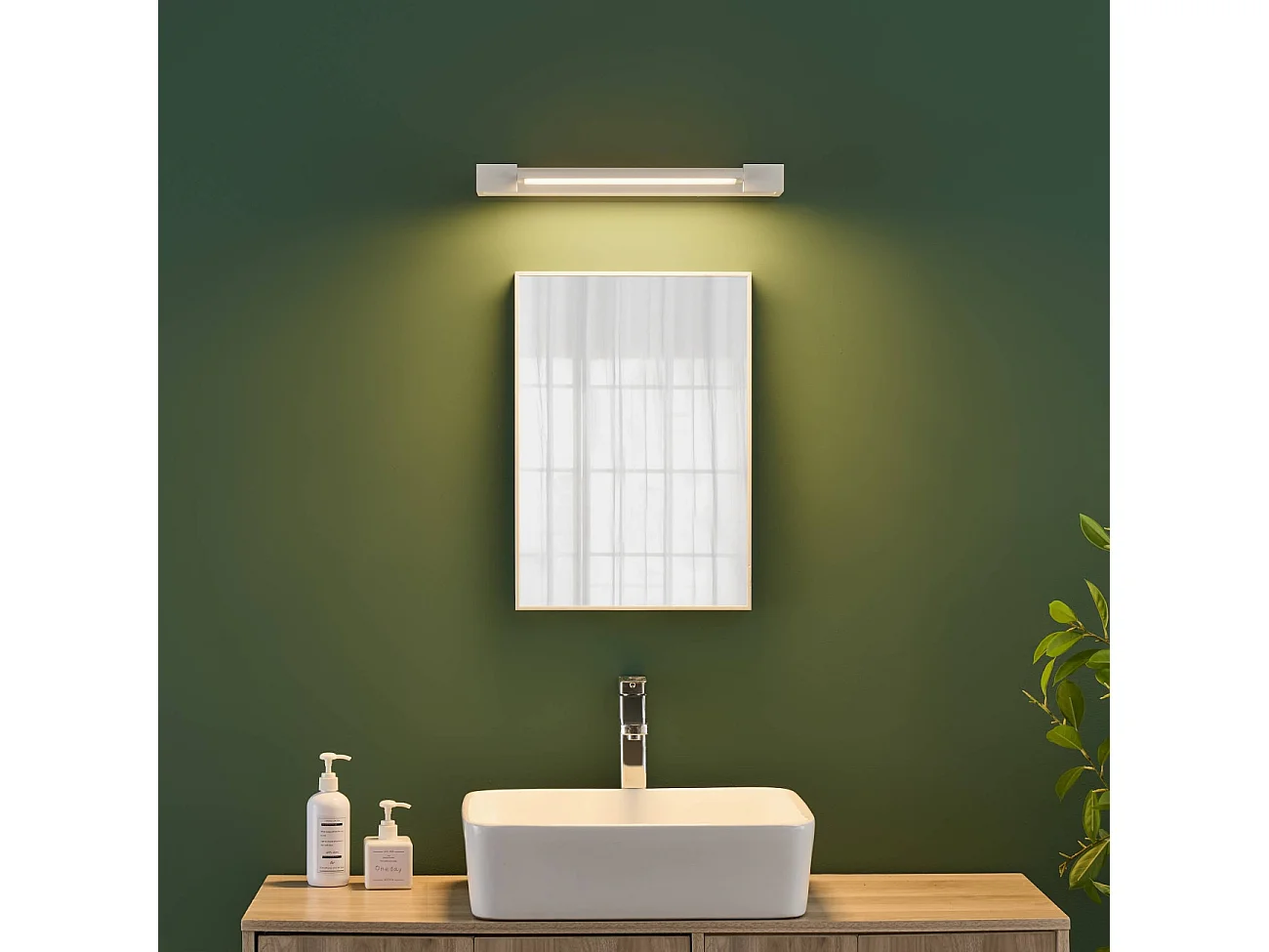 Longue applique blanche LED avec barre pivotante à 350° - Orlène