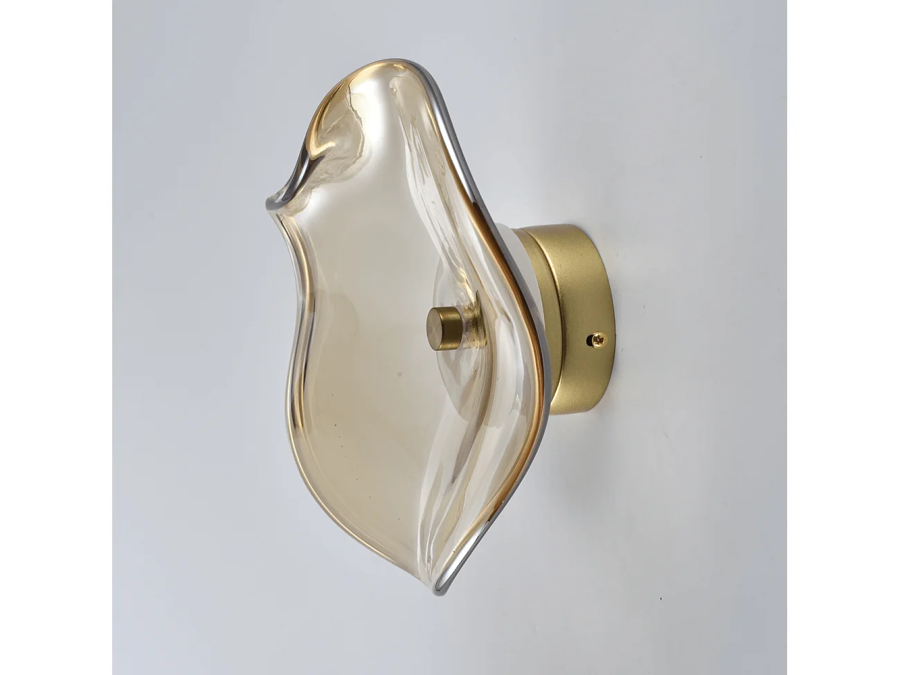 Applique murale ambrée avec diffuseur en verre et LED intégrée  - Lysa
