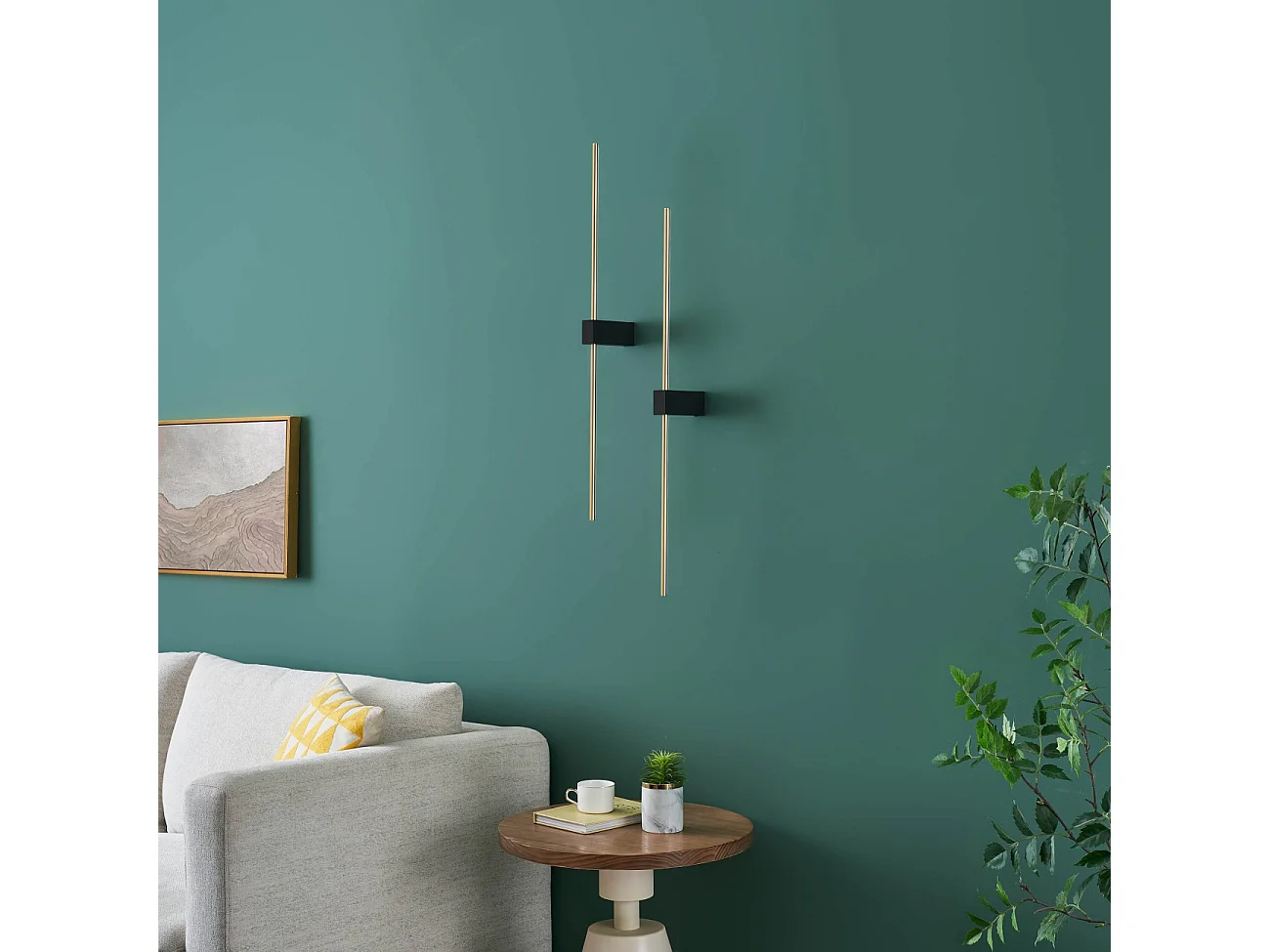Applique LED minimaliste socle noir et tige laiton 80 cm - Edeline