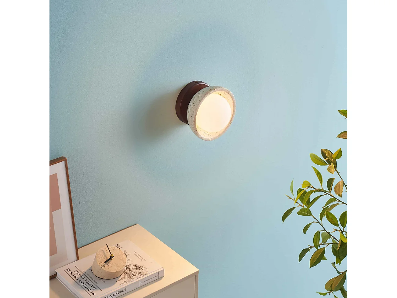 Petit éclairage en pierre naturelle bois et verre rond dépoli - Pietra