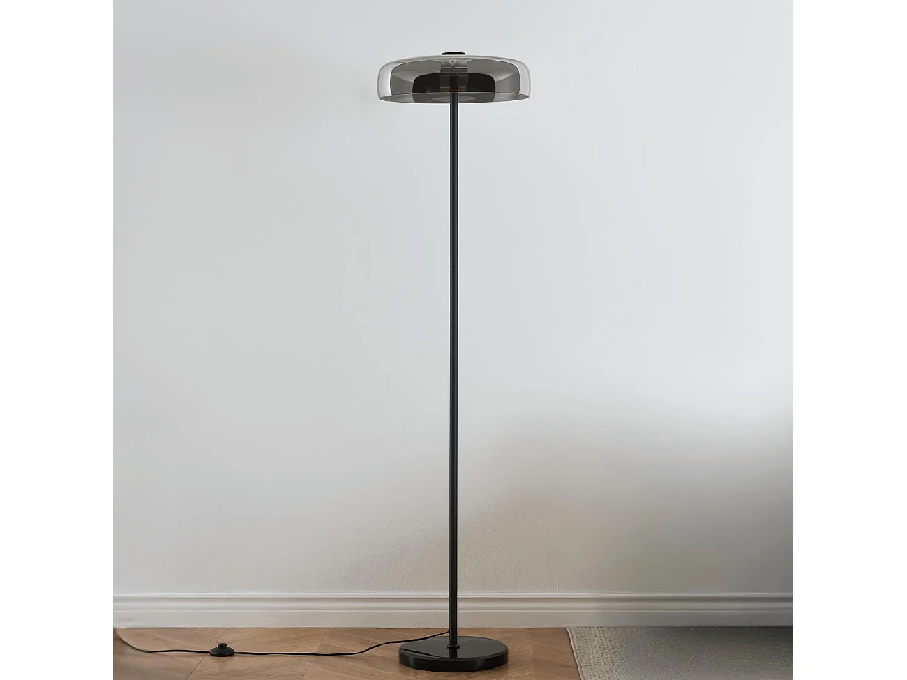 Lampadaire noir verre fumé contemporain 165 cm - Riccardo