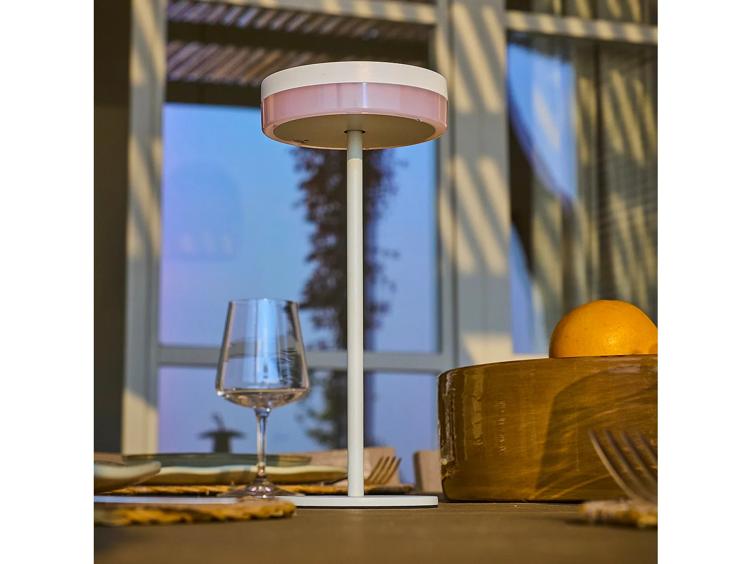 Lampe de table solaire VIVIA MINI SOLAR Blanc H27cm