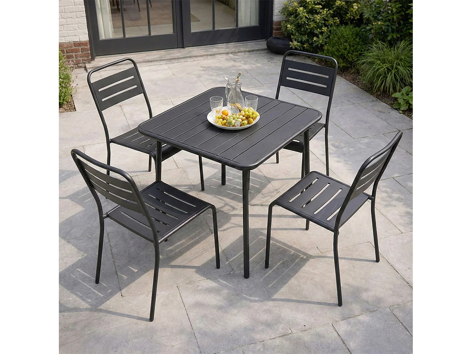 Ensemble table de jardin carrée 70cm et 4 chaises BERGAME