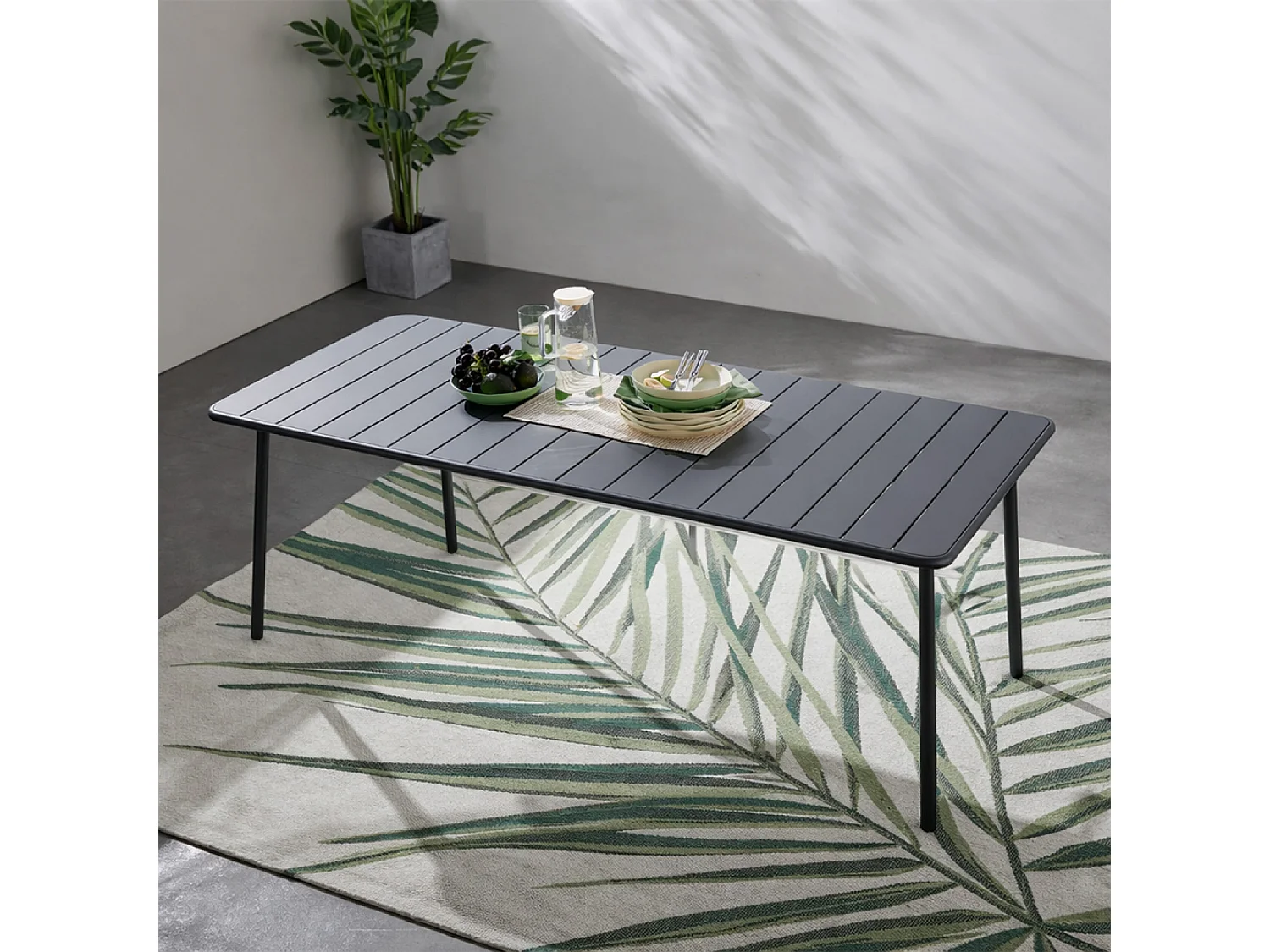 Table de jardin 6 places 160cm gris foncé BERGAME