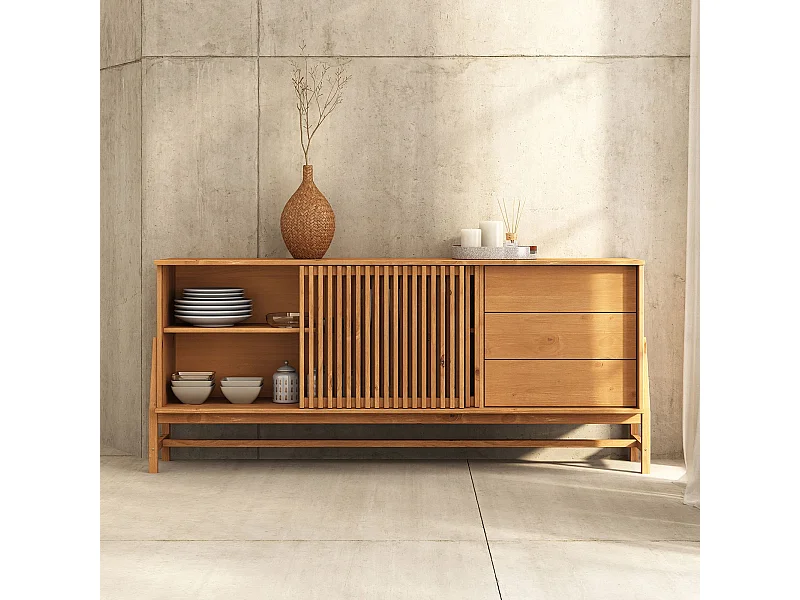 Buffet ADAMO L 175 cm en Bois Massif Couleur Chêne avec 2 Portes Coulissantes, 3 Tiroirs, Design Chaleureux à Lamelles