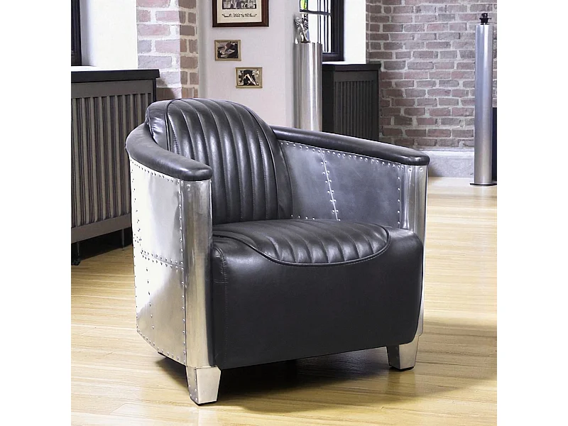 Poltrona aviatore pelle nera vintage – collezione Mermoz
