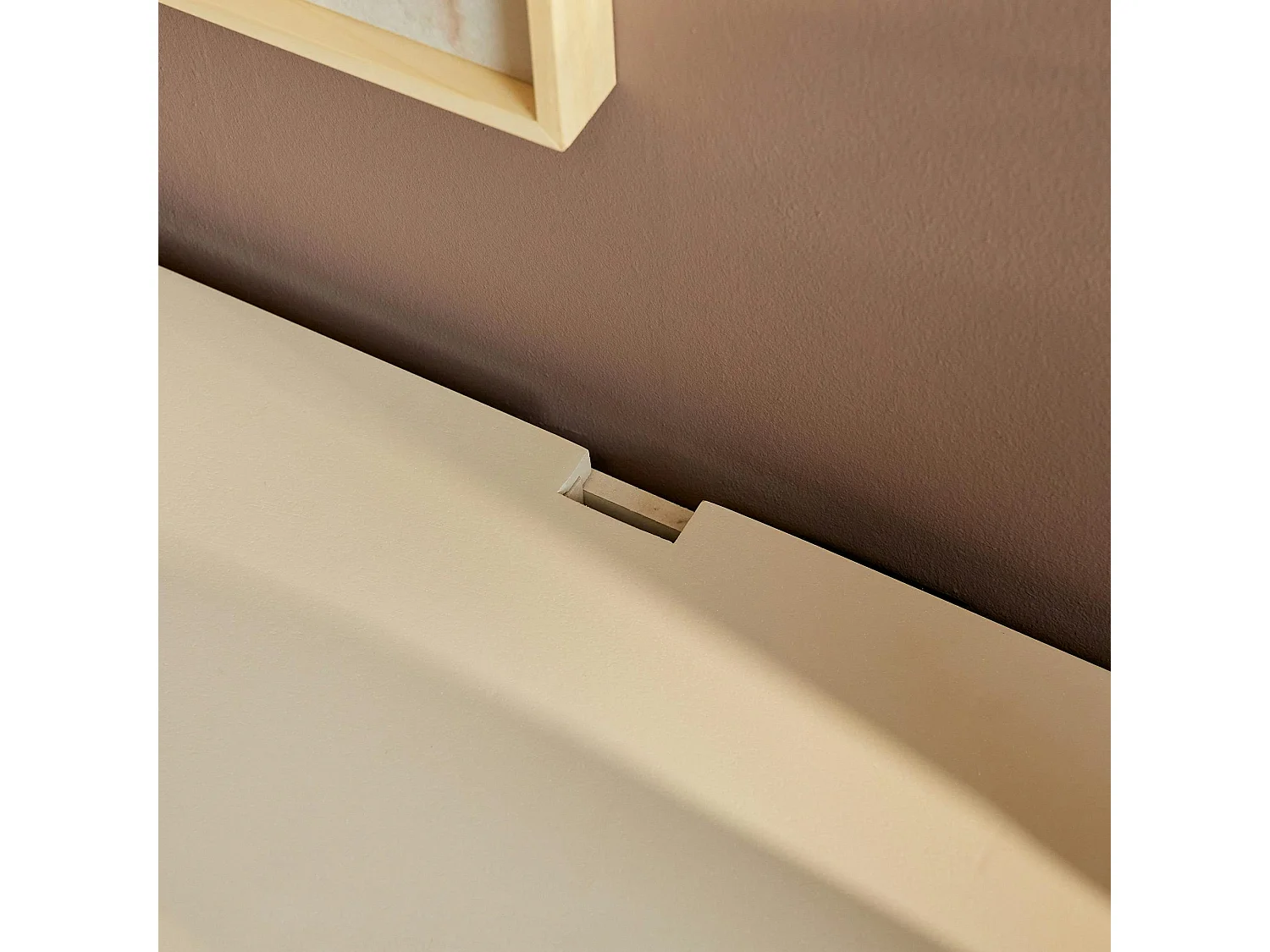 Petit meuble TV suspendu bois sable 2 portes JUNO