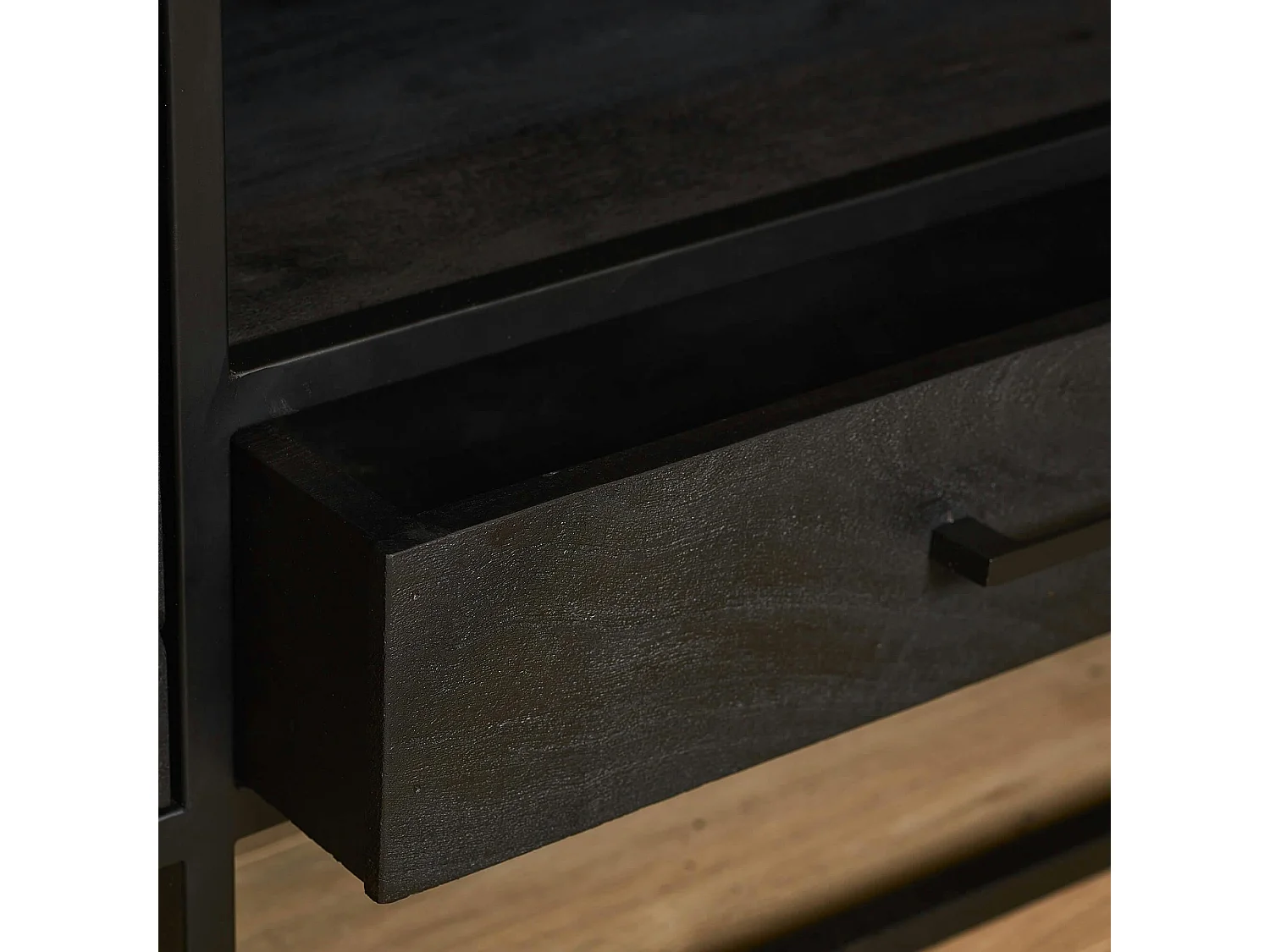 Meuble TV bois noir 2 portes motif chevron ALVERA